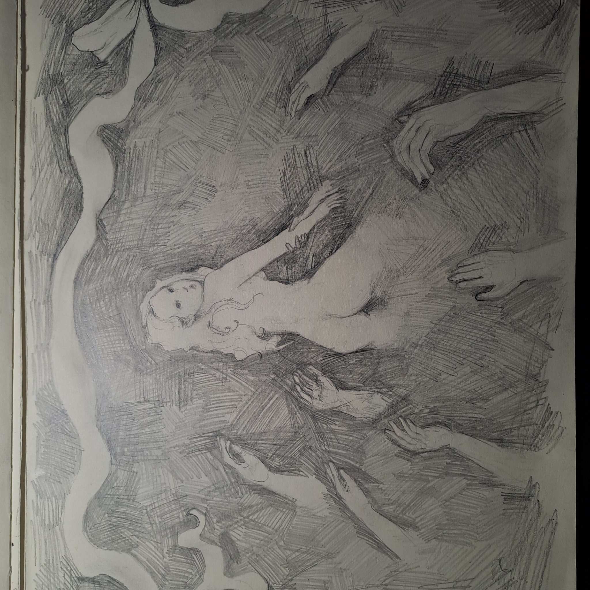 Szkic ołówkiem przedstawiający postać kobiety otoczoną dłońmi, utrzymany w szarej tonacji, z widoczną fakturą kreskowania.