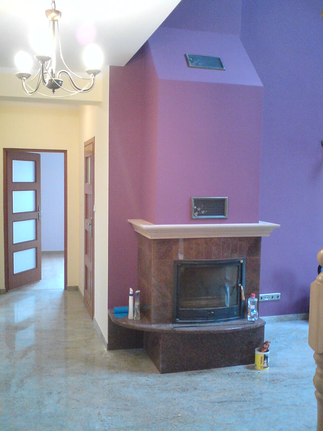 Wykonujemy kompleksowe remonty obiektów istniejących oraz prace wykończeniowe w nowych budynkach