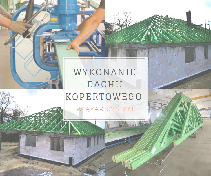 Montaż wiązarów dachowych na budowie domu z bloczków, widoczna maszyna do łączenia elementów drewnianych oraz gotowa konstrukcja wiązarów na hali produkcyjnej.