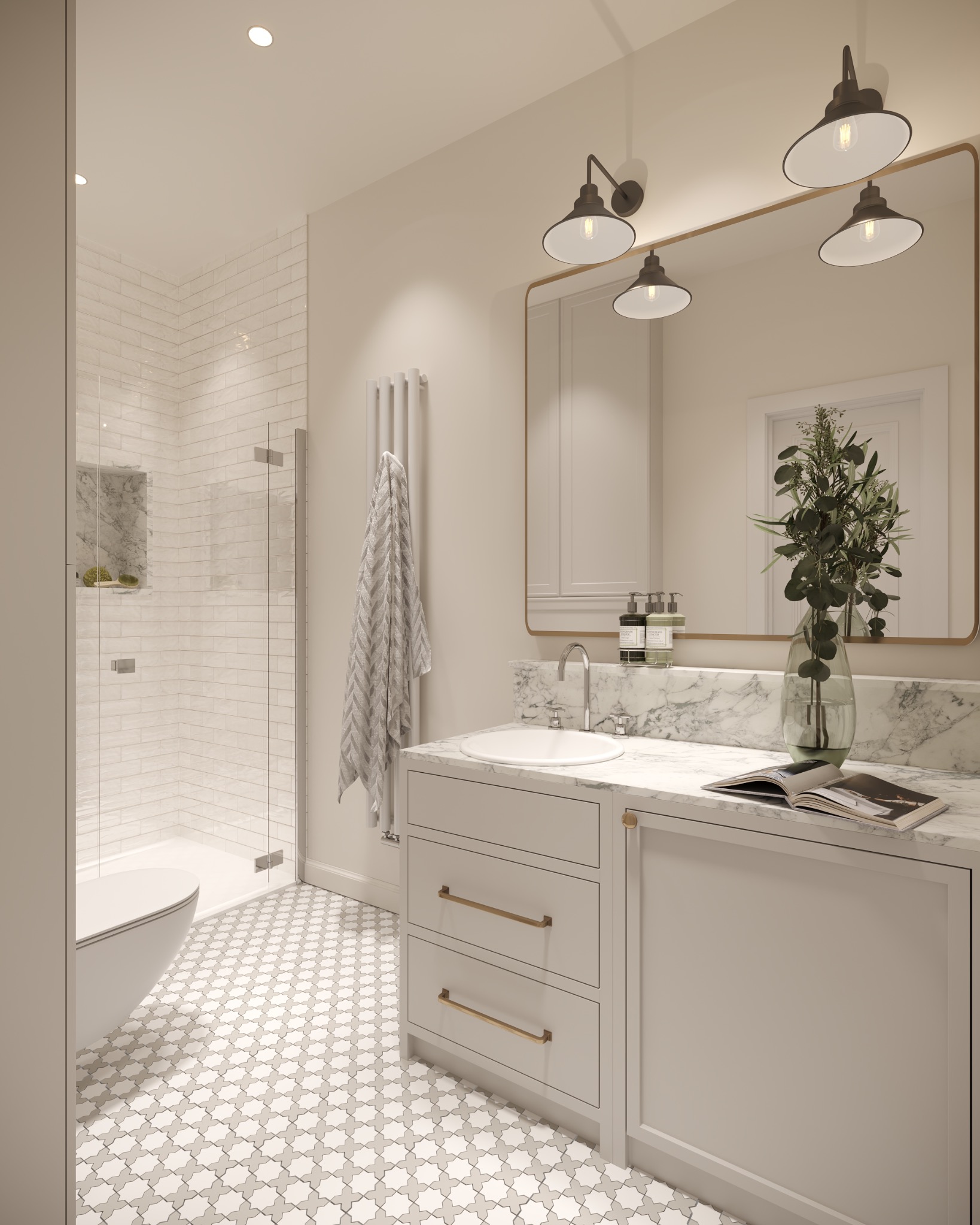 Jasna łazienka w stylu klasycznym z białą armaturą, marmurowym blatem, wzorzystą podłogą, lustrem w złotej ramie i dekoracyjnymi lampami.