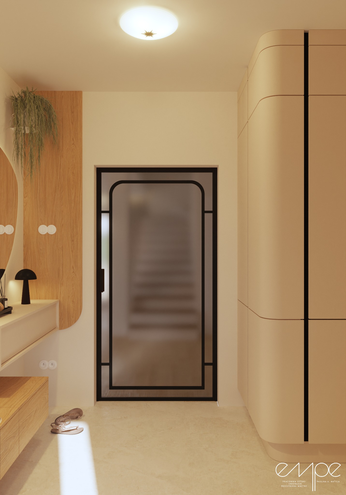 Wiatrołap w neutralnych barwach z drewnianymi akcentami, oświetleniem sufitowym i szklanymi drzwiami z czarną ramą, na podłodze leżą damskie sandały.