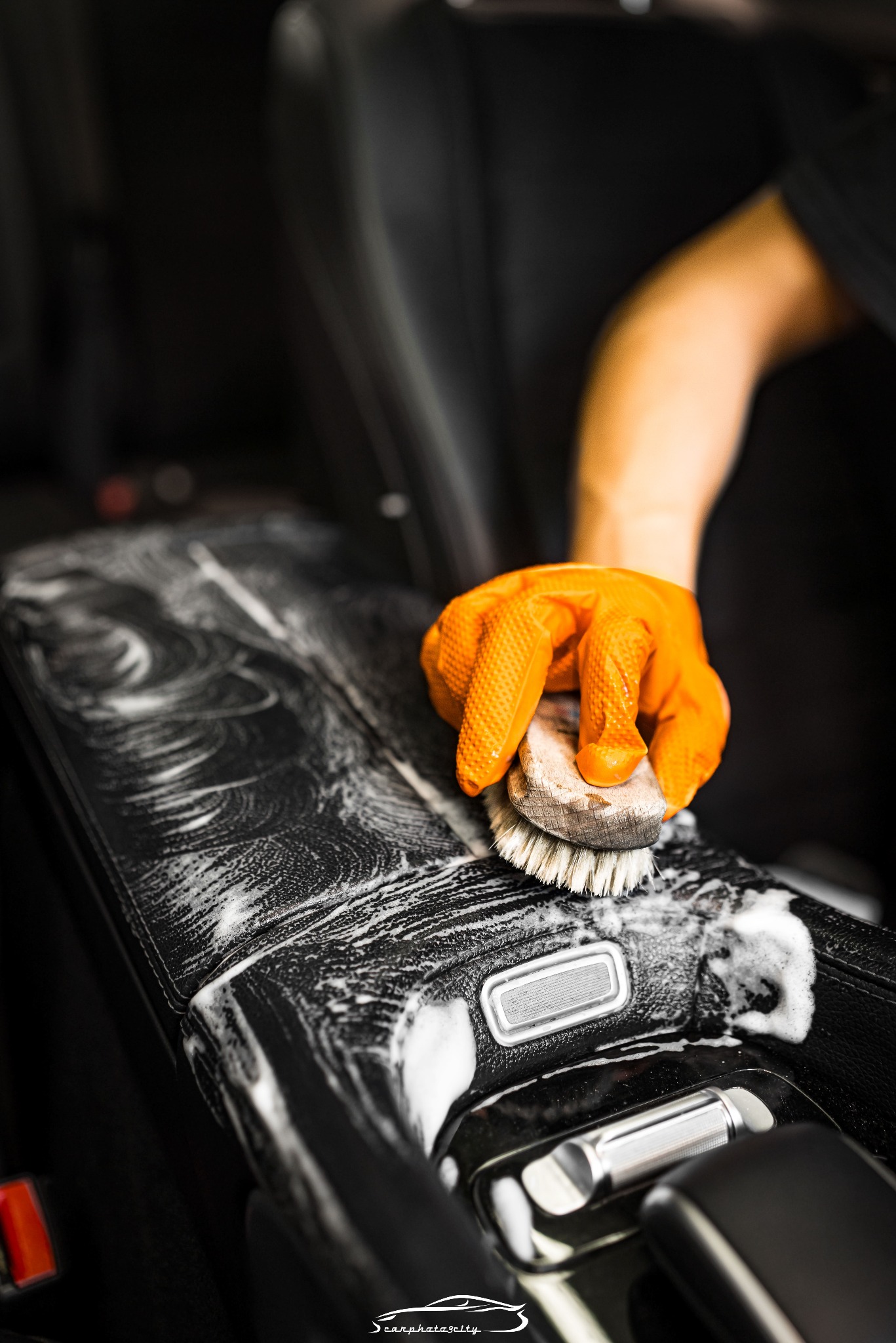 Kompleksowa Pielęgnacja Tapicerki Skórzanej