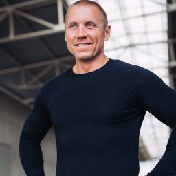 Mgr Adrian Markowicz - Trener Personalny Warszawa