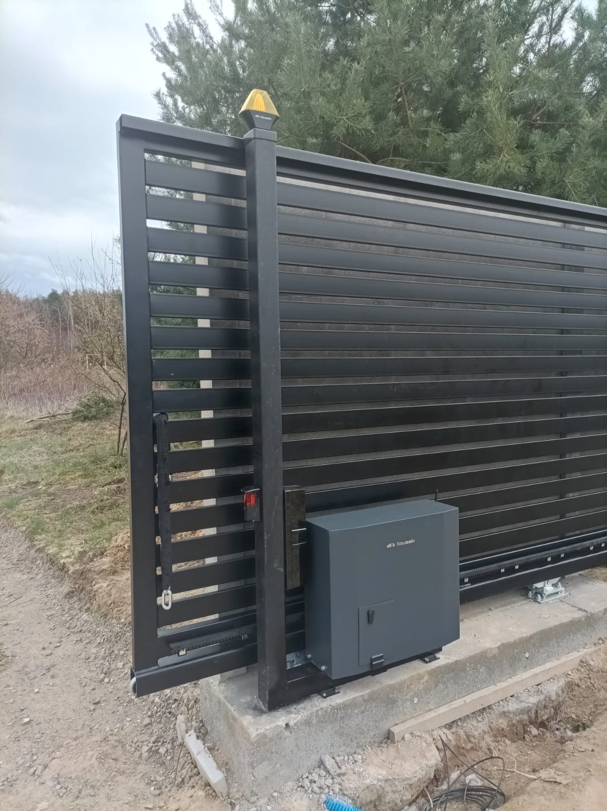 Napęd Tousek TPS 6 Speed - prędkość otwierania 30m/min.