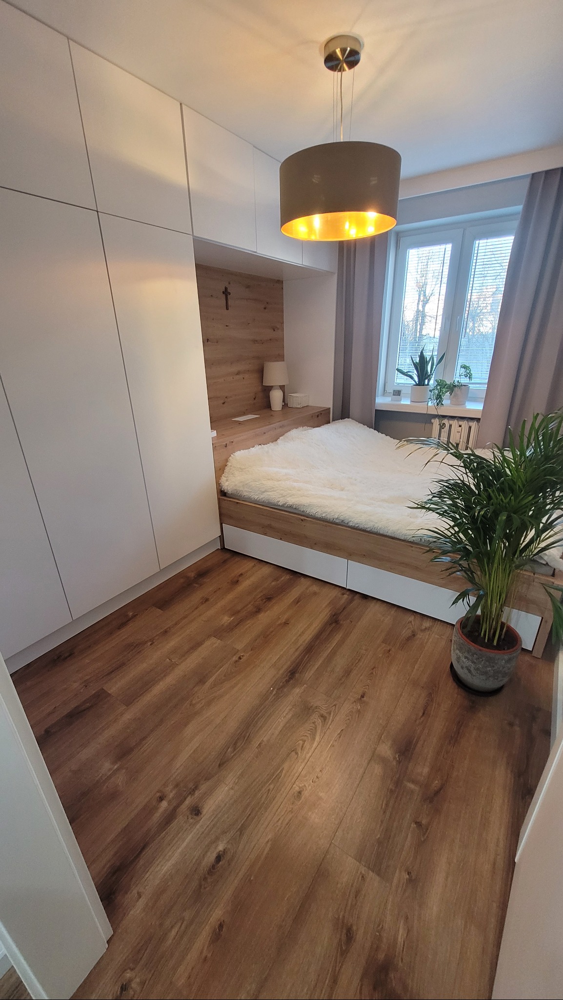 Zajelismy sie wykonczeniem pomieszczenia oraz zasugerowalismy rozkład mebli.