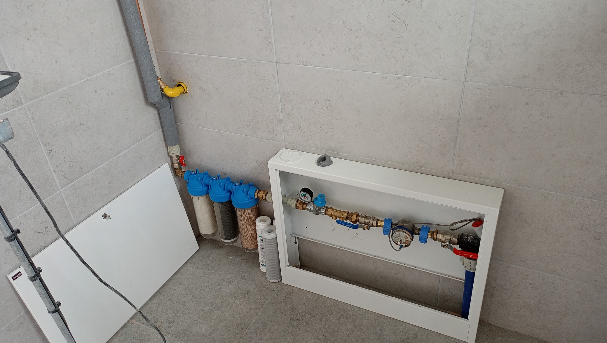 Przyłącza wody z filtrami