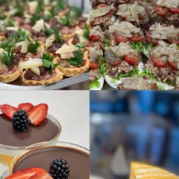 Kompozycja czterech kadr&oacute;w: tarta z mięsem i serem na metalowej tacy, mini burgery z warzywami, deser czekoladowy z truskawkami i jeżynami w szklanym pucharku oraz kawałek ciasta z polewą.