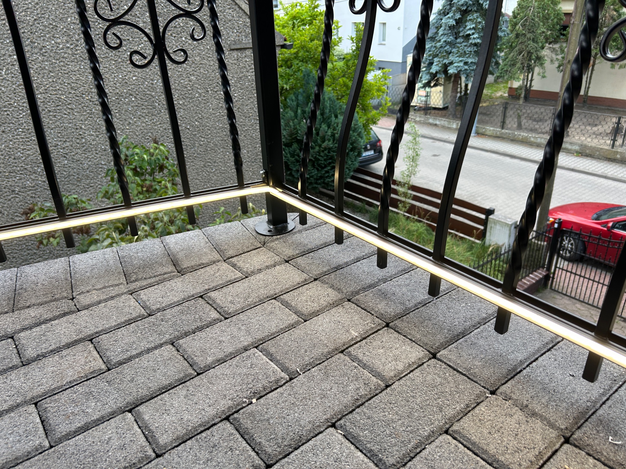 Montaż oświetlenia Led w podwyższonej klasie wodoodpornej