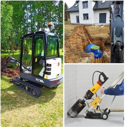 Hydro-Term - Kompaktowa mini koparka Schaeff TC19.2 w trakcie prac ziemnych na trawniku, wykop pod szambo z niebieskim zbiornikiem i zieloną pokrywą, w tle biały dom z szarą stolarką okienną, w prawym dolnym...