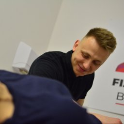 Fizjoterapeuta Bartosz Drobina fizjoterapia i rehabilitacja - Masaż Twarzy Poznań