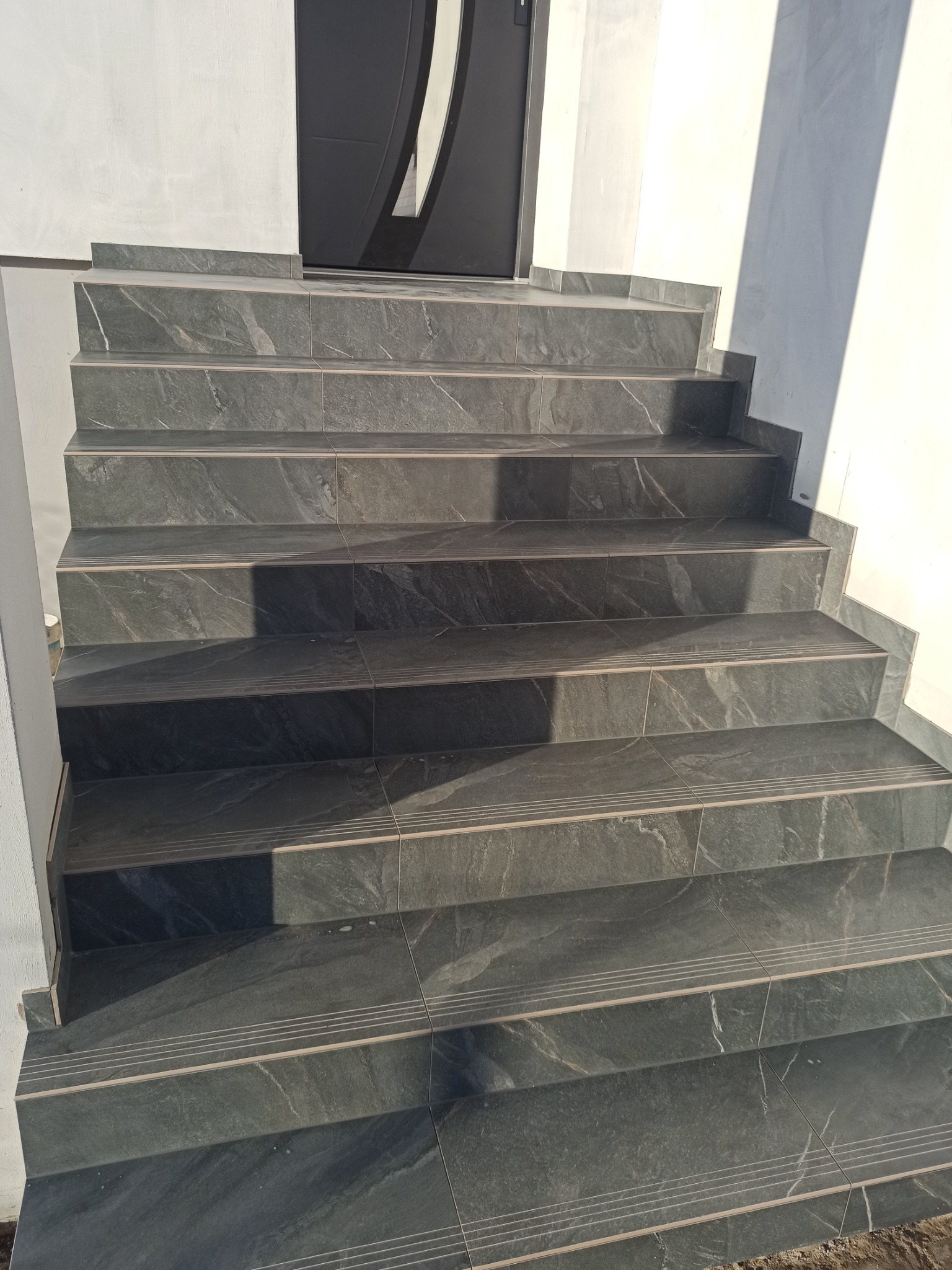 Schody zewnętrzne Płytka gresowa 30cm/60cm