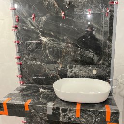 Adrian Dominiczak - Remont łazienki Bytom