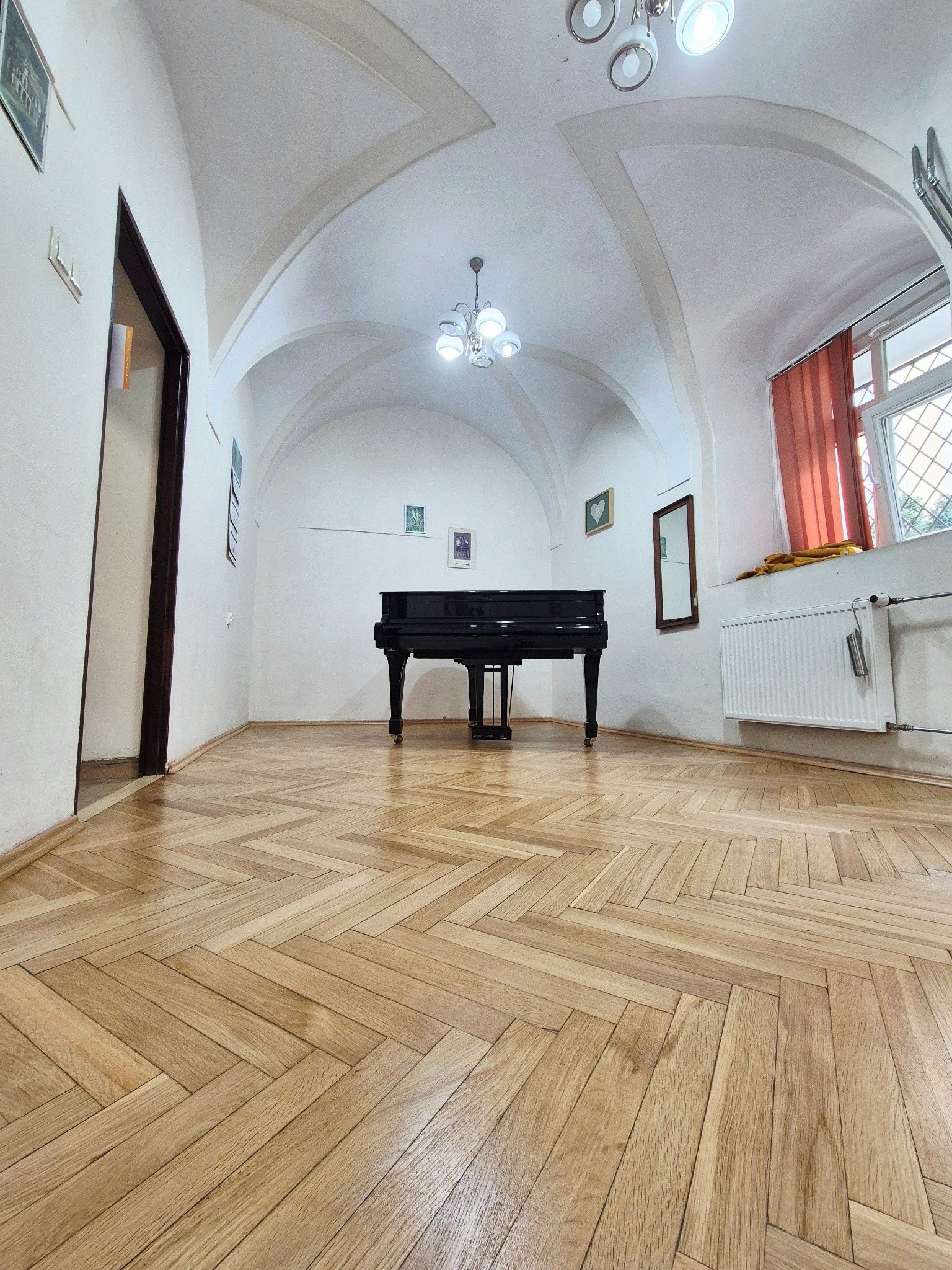 Renowacja parkietu w budynku Szkoły Muzycznej w Olawie