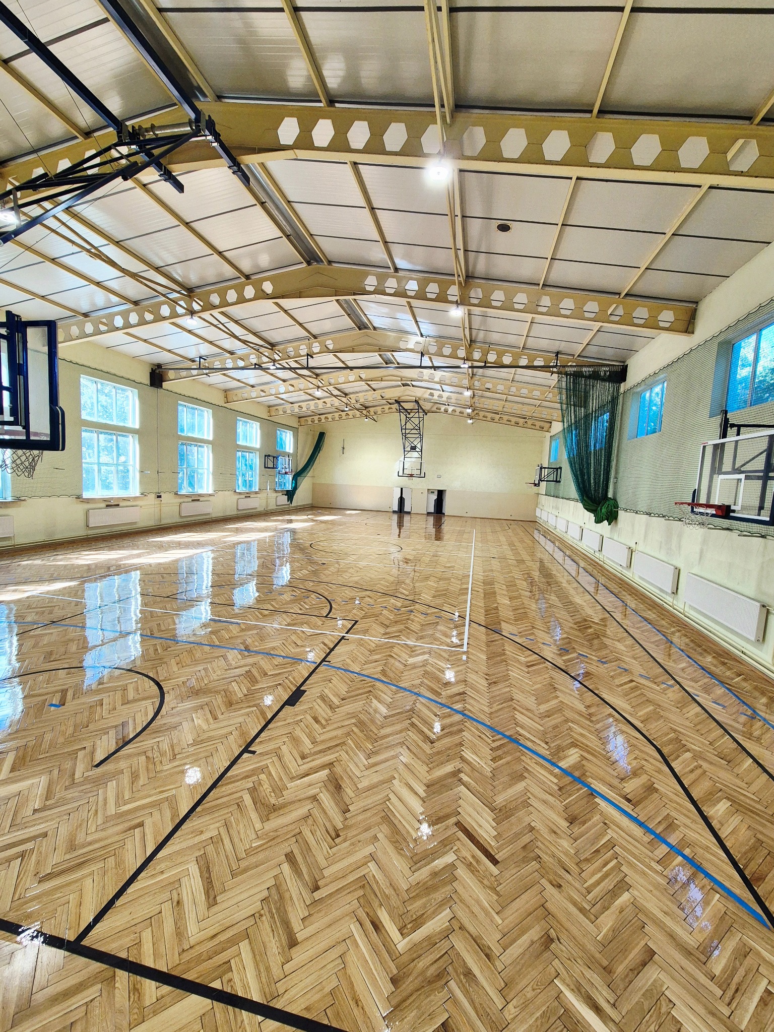 Renowacja Hali sportowej Zespołu Szkół w Sławęcinek