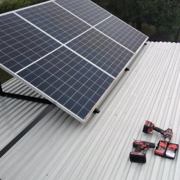 Artur Polka - Montaż paneli fotowoltaicznych