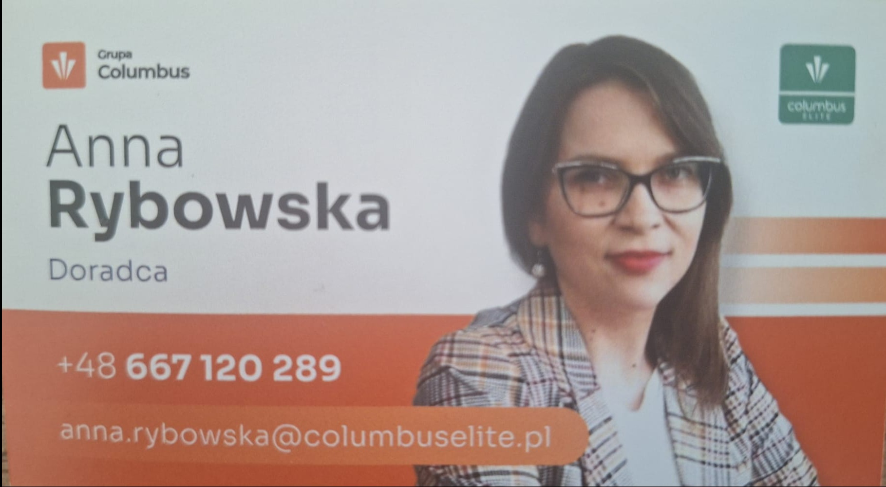 Wizytówka doradcy Anny Rybowskiej z Grupy Columbus, zawierająca logo firmy, imię i nazwisko, stanowisko, numer telefonu i adres e-mail.