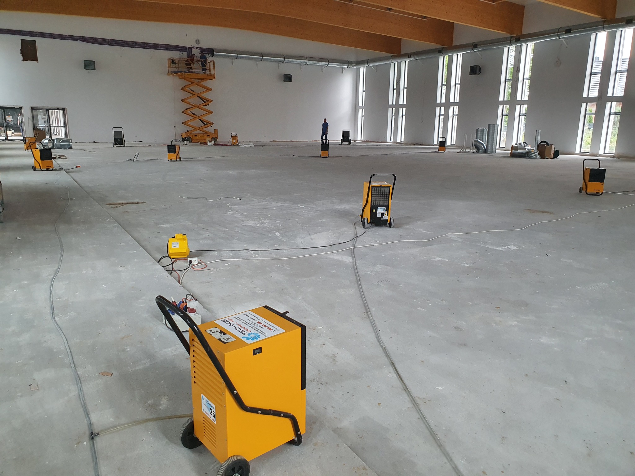 osuszanie hali sportowej