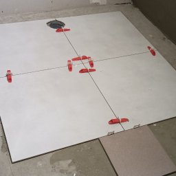 Glazurnik Żmigród 1