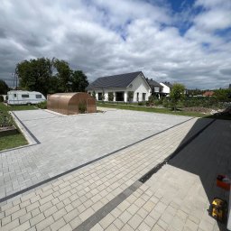 Układanie kostki brukowej Folwark 4