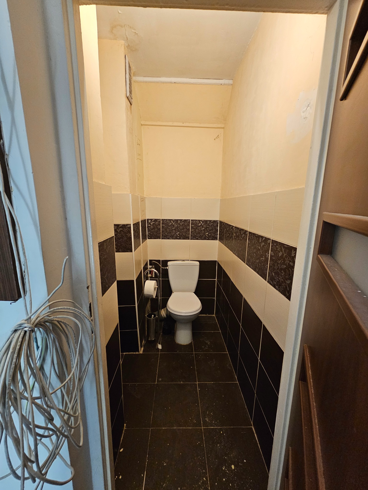 Kompleksowe usługi remontowe WC