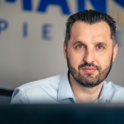 Ubezpieczenie firmy Dąbrówka 3