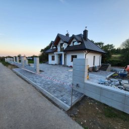 Układanie kostki brukowej Orły 1