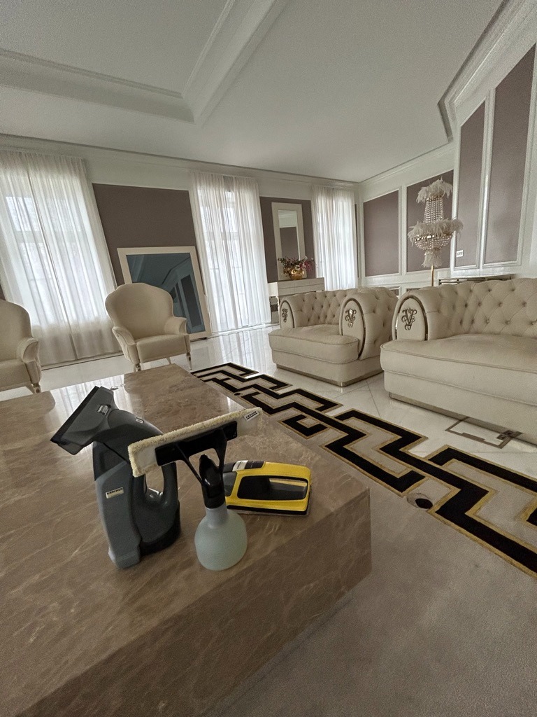 Sprzątanie luksusowych apartamentów Pałac w Cianowicach