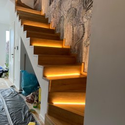 Schody drewniane Góra Kalwaria 2