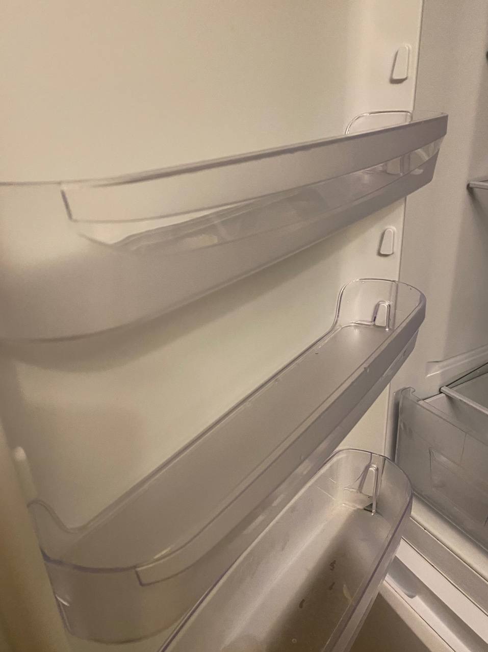 Lodówka po czyszczenia