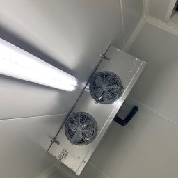 ENGETIA - Montaż instalacji chłodniczej komory mroźniczej