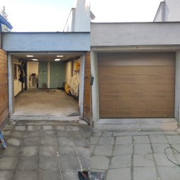 Mivol - Garaż przed i po: po lewej otwarty garaż z widocznym wnętrzem w trakcie remontu, po prawej zamknięta, segmentowa brama garażowa o fakturze drewna.