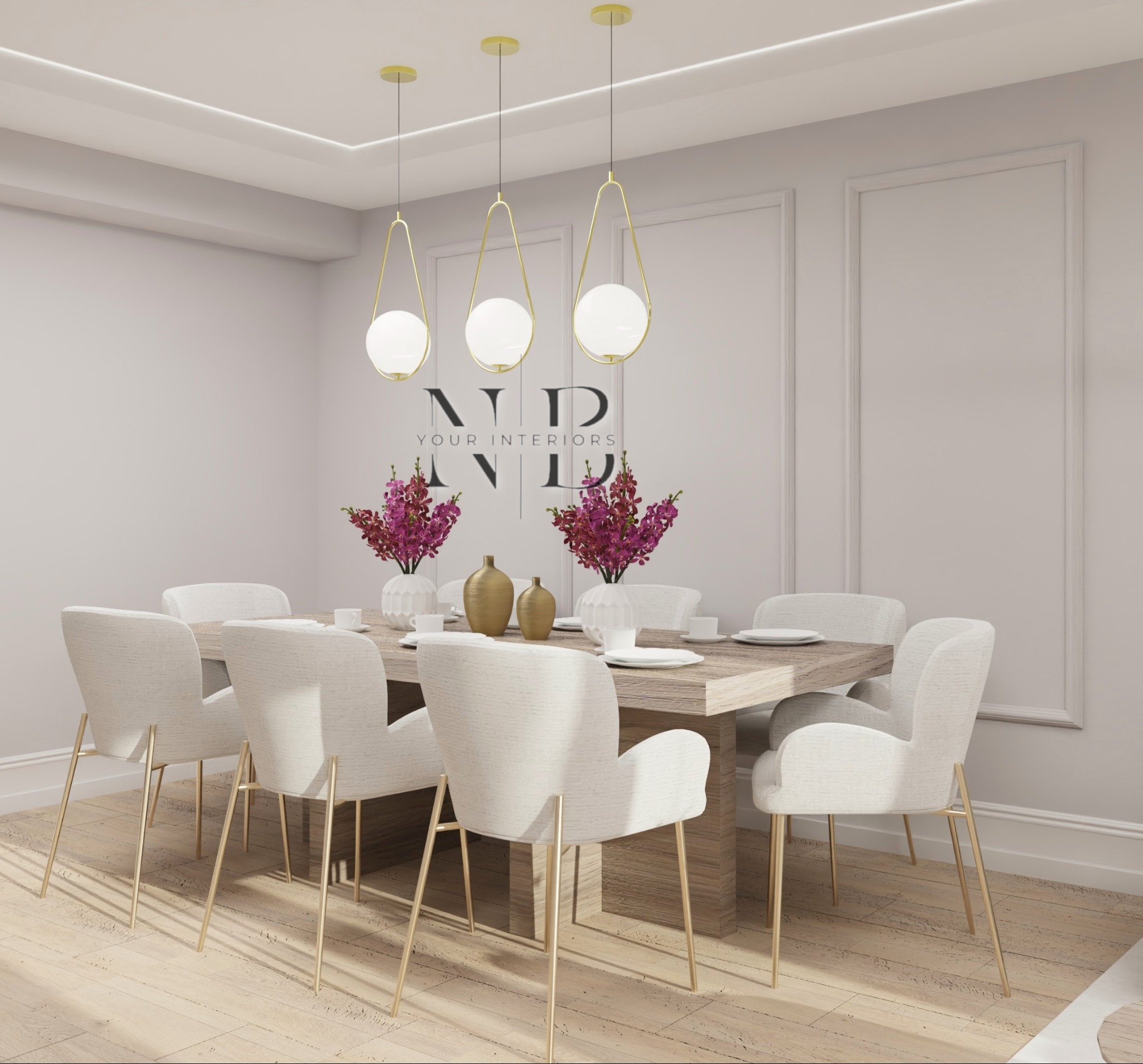 Jasna jadalnia z drewnianym stołem, białymi krzesłami z złotymi nogami i trzema wiszącymi lampami z kulistymi kloszami, na ścianie dekoracyjne panele i logo firmy.