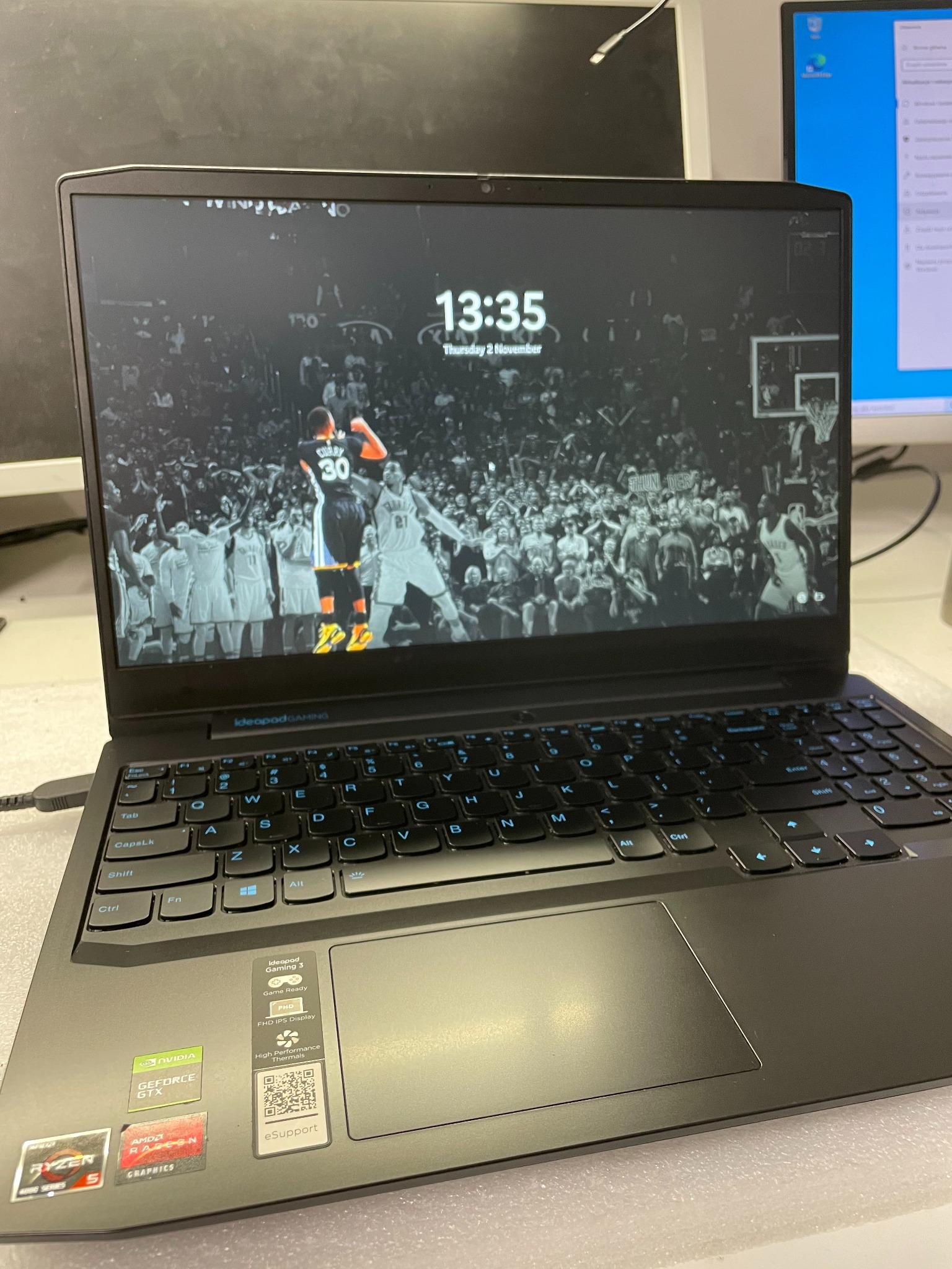 Naprawa Gamingowego laptopa po zalaniu.