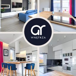 arWnętrza - Mozaika zdjęć z realizacji mieszkania w Szczecinie: salon z niebieską sofą i telewizorem na ścianie, kuchnia z drewnianym blatem, okapem cylindrycznym, niebieskimi hokerami i zasłonami w kolorach...