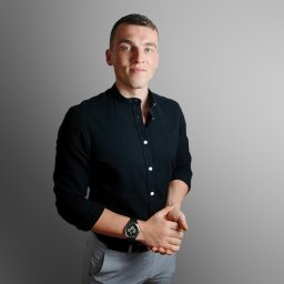 Przemysław Drożniak INTERAKCJO - Przemek Drożniak - Twórca strony internetowych, które służą latami. Właściciel firmy Interakcjo.