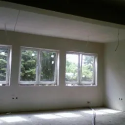 Tynki maszynowe cementowo-wapienne zacierane piaskiem kwarcowym i gipsowe Kozienice