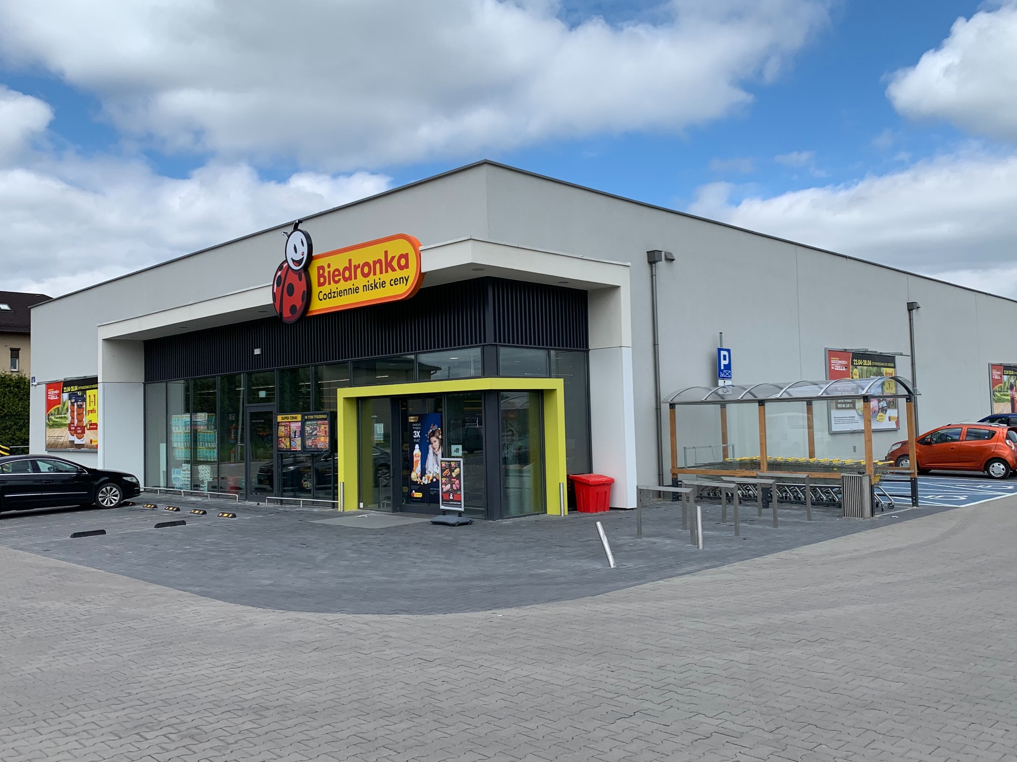 Projekt usługowo-handlowy w Stanowicach