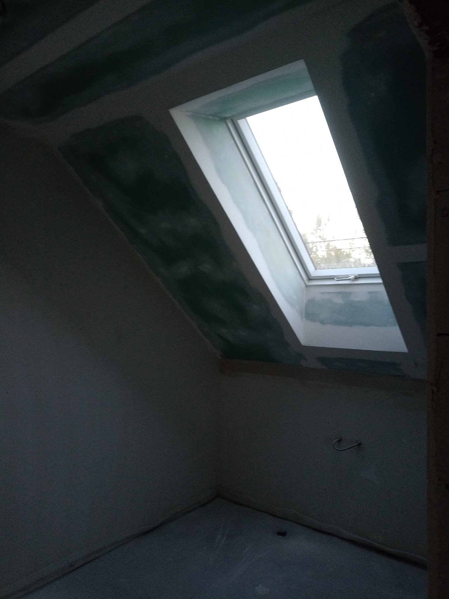 Gipsowanie łaczeń płyt G-K