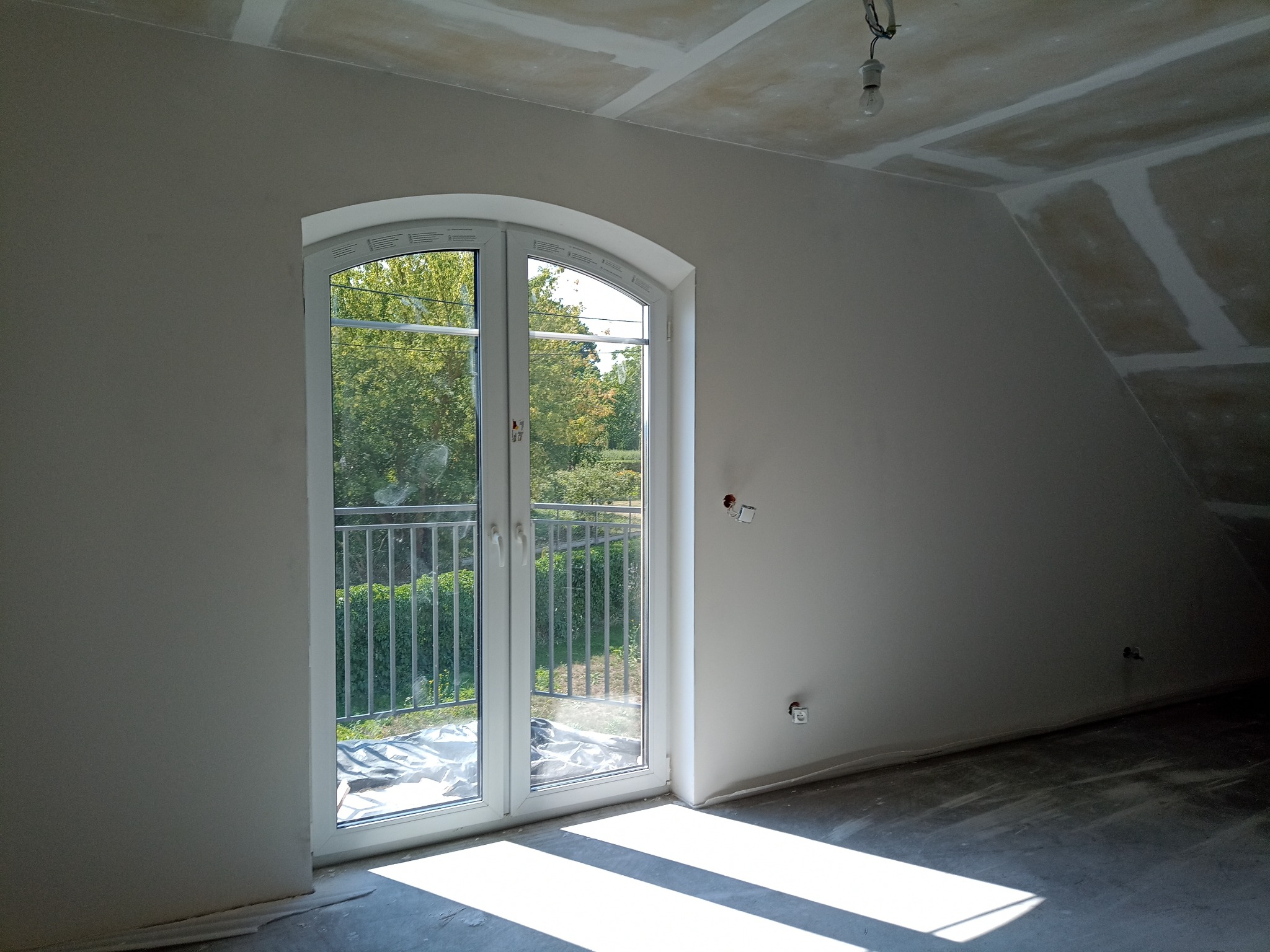 Gładzie gipsowe ścian