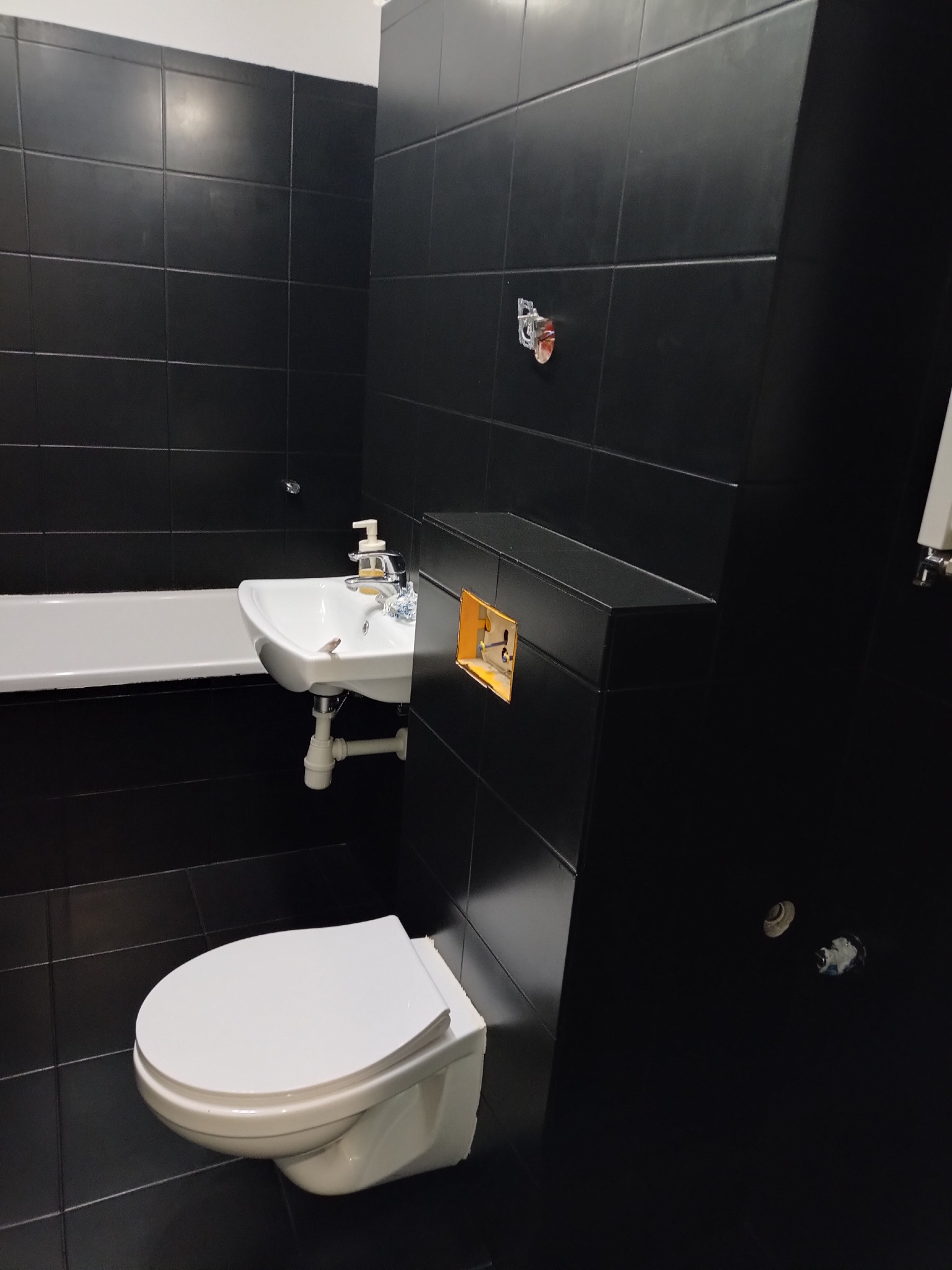 Malowanie glazury i terakoty