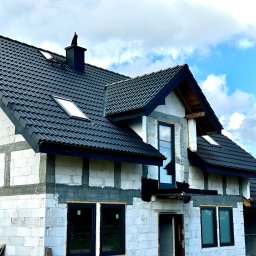 Kacper Felkner - Montaż dachówki