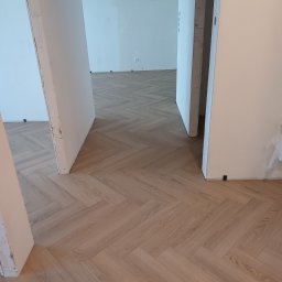 Układanie paneli Wola Zambrowska 4