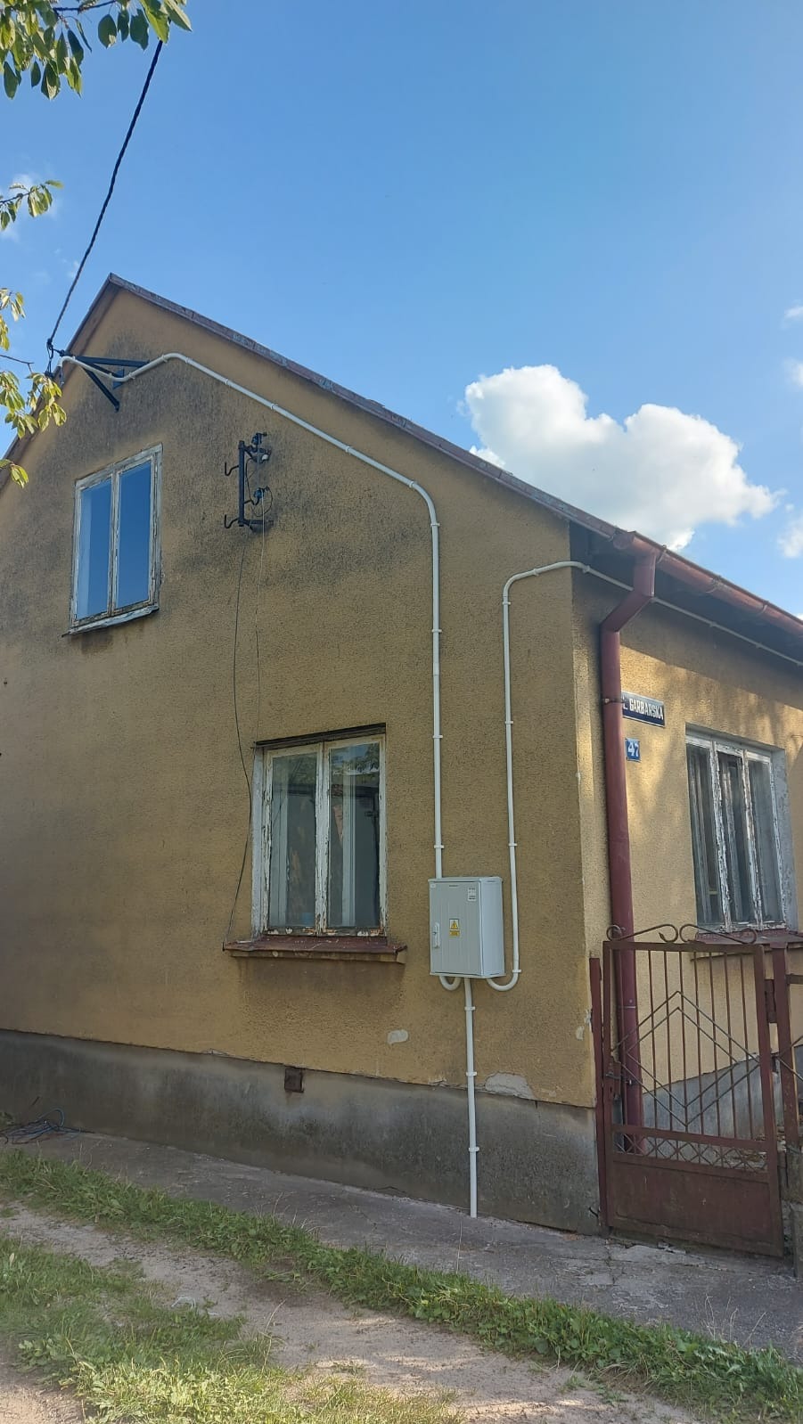 Nowe Przyłącze napowietrzne wraz z wyniesieniem licznika na zewnątrz budynku