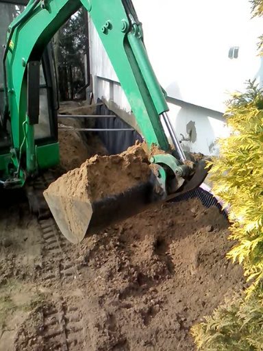 Usługi minikoparką