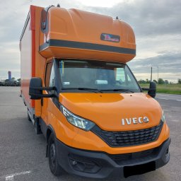 Iveco z windą, paleciak
