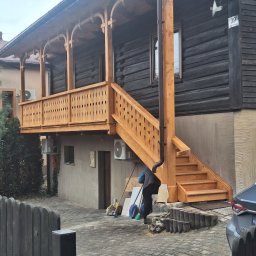 BUDOWNICTWO DREWNIANE CHATA SPÓŁKA Z OGRANICZONĄ ODPOWIEDZIALNOŚCIĄ - renowacja i remonty starych domów drewnianych