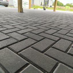 Układanie kostki brukowej Świerkocin 4