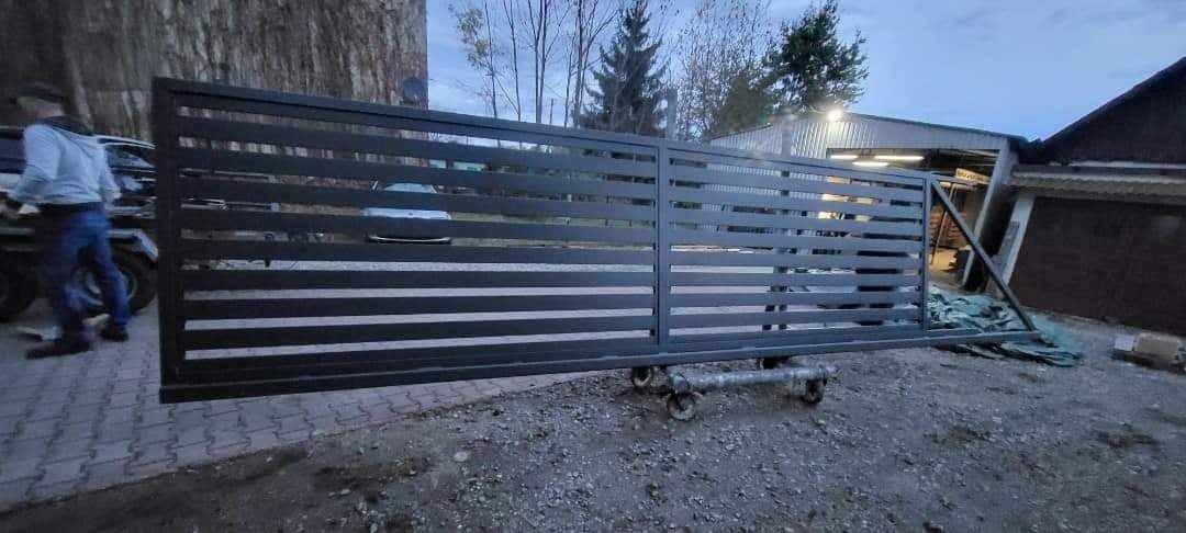 Bramy przesuwne - 400cm światła bramy, 500cm światła bramy oraz inne