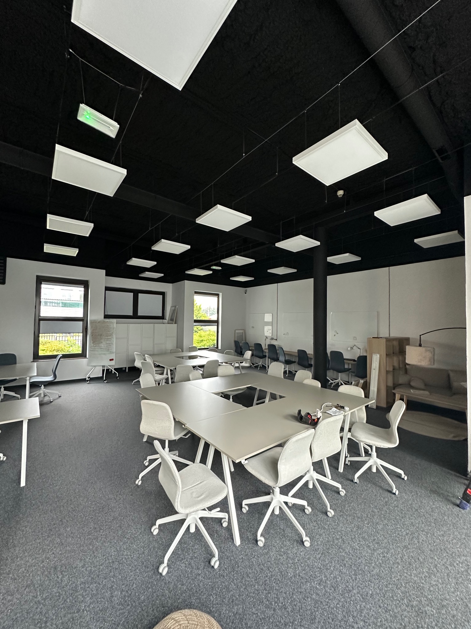 Efekt końcowy inwestycji pomieszczenie dla szkoły prywatnej.