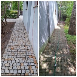 Sąsiad z Wawra - Zdjęcie 'przed i po' mycia kostki brukowej: po lewej czysta, szara kostka, po prawej zabrudzona, zielona kostka z mchem. W tle budynek i zieleń.